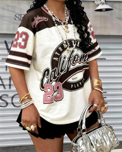 Women's Oversized T-Shirt - Image 4